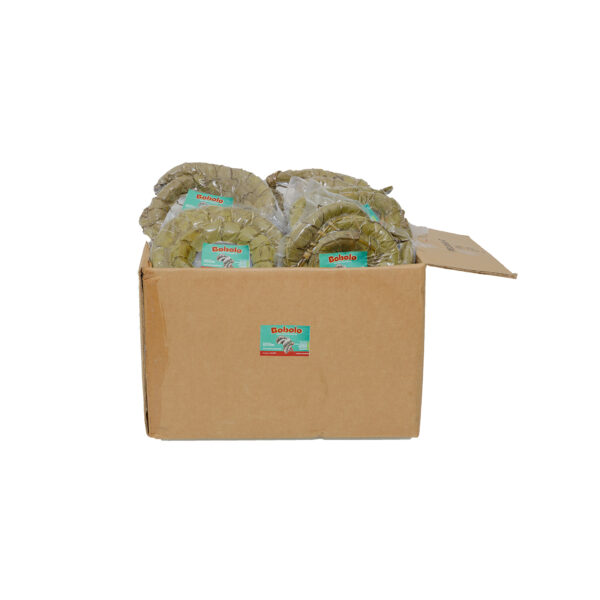Carton de bâtons de manioc